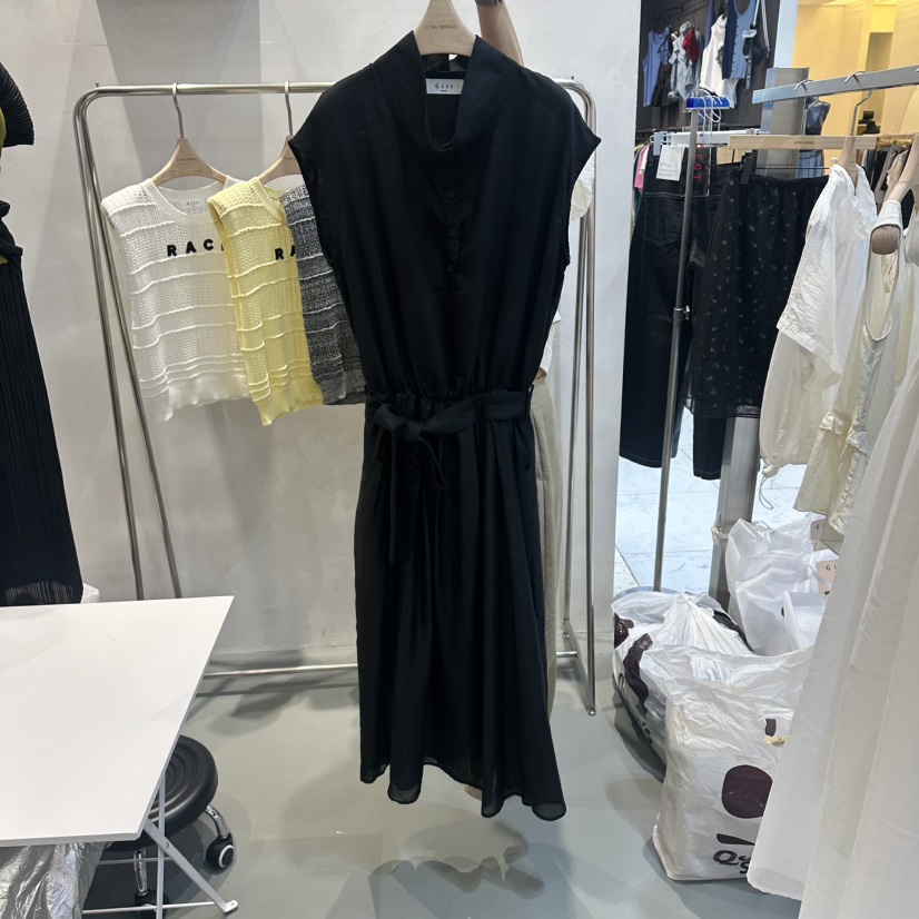 GILT東大門實拍韓國女士新品熱賣時尚推薦26夏季職業連衣裙GILT連衣裙圖色2