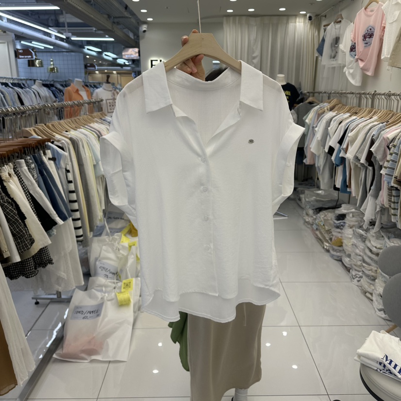 FLYFLY/LULULALLA/LIVE韓國東大門直郵女士新品推薦襯衫蕾絲衫FLYFLY/LULULALLA/LIVE襯衫/蕾絲衫圖色1