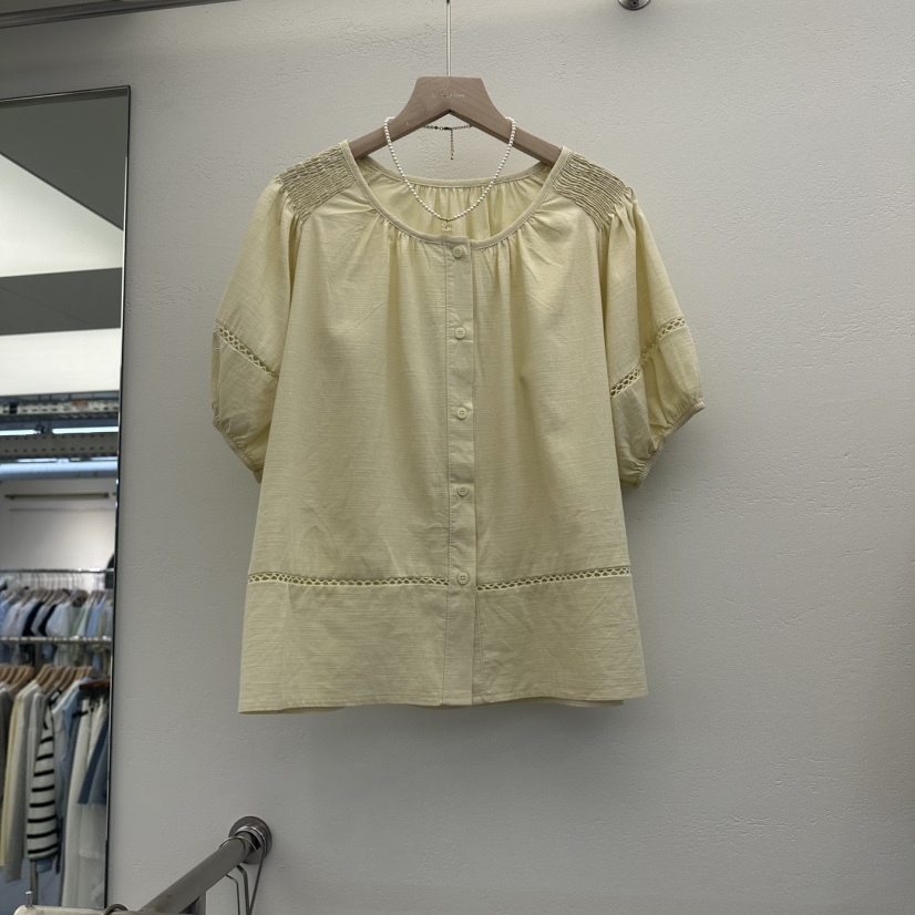FLYFLY/LULULALLA/LIVE東大門實拍韓國女士新品推薦襯衫蕾絲衫泡泡袖FLYFLY/LULULALLA/LIVE襯衫/蕾絲衫圖色3