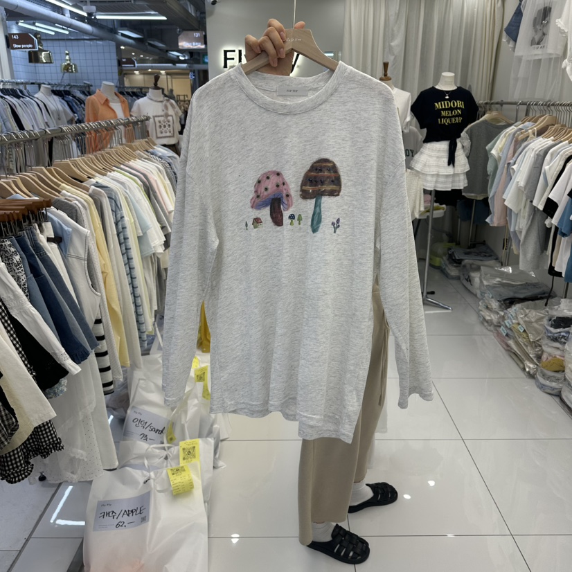 FLYFLY/LULULALLA/LIVE韓國代購女士新品26春夏長袖T恤FLYFLY/LULULALLA/LIVE長袖T恤圖色2