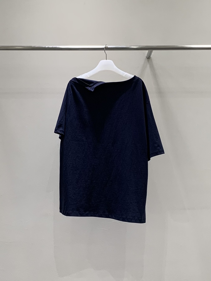 LOVE MOMENT韓國東大門直郵女士新品時尚人氣休閑推薦T恤LOVE MOMENTT恤