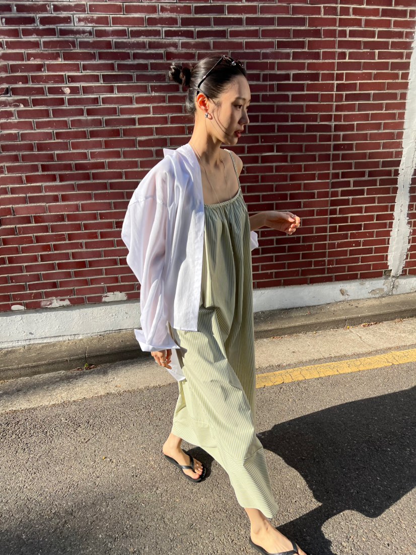 ME MO東大門實拍韓國女士新品推薦職業人氣26春夏連衣裙ME MO連衣裙