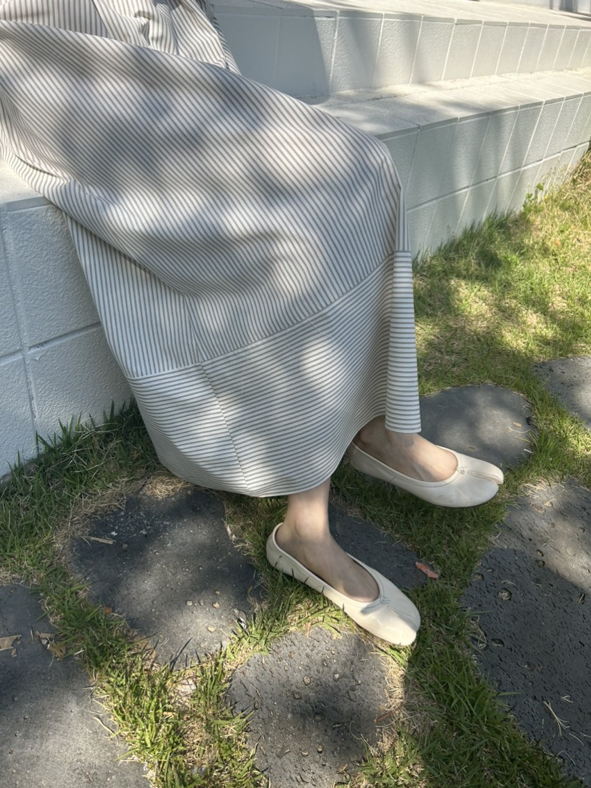 ME MO東大門實拍韓國女士新品推薦職業人氣26春夏連衣裙ME MO連衣裙