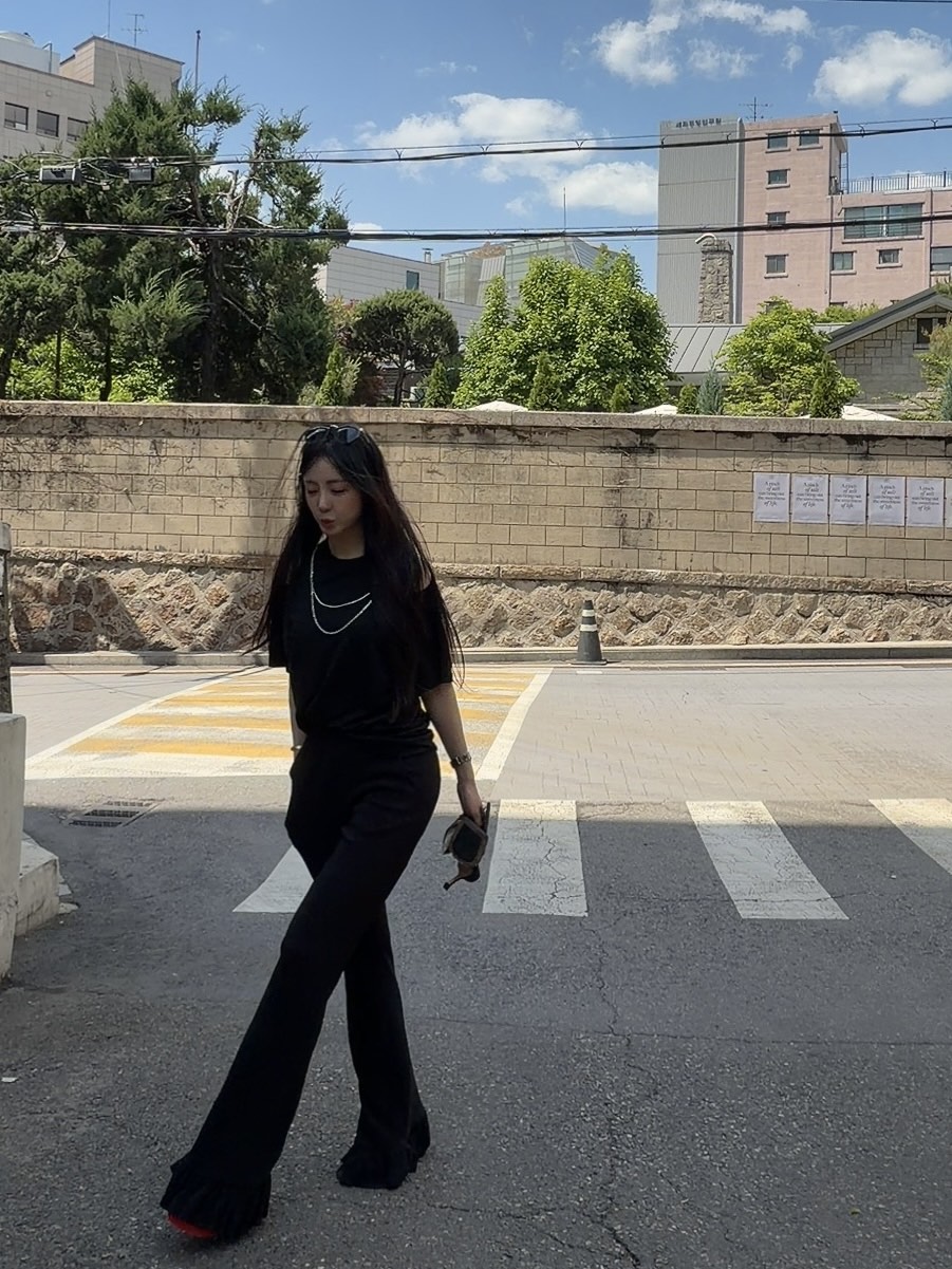 PALETTE-Q韓國東大門直郵女裝新款職業推薦時尚熱賣人氣T恤PALETTE-QT恤