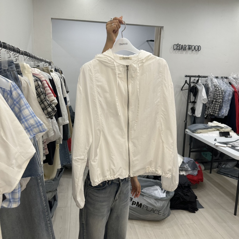 CEDARWOOD韓國東大門代購女士新品人氣推薦熱賣夾克柔軟兜帽CEDAR WOOD夾克圖色2