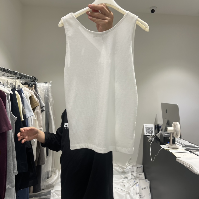GABRIELLE韓國直郵女士新品推薦熱賣時尚26夏季吊帶背心褶皺GABRIELLE吊帶/背心