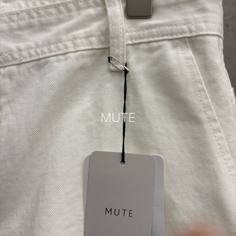 MUTE-P韓國東大門代購女士新品26春夏休閑時尚26夏季短褲MUTE短褲