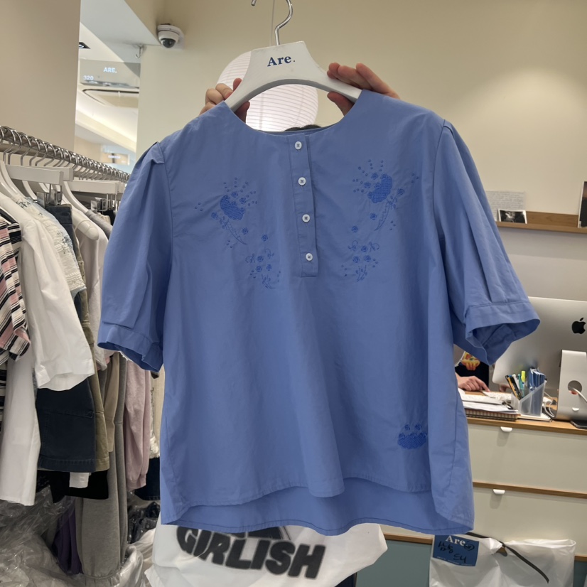 ARE韓國直郵實拍女裝新品人氣26夏季熱賣推薦襯衫蕾絲衫刺繡ARE YOU/ARE襯衫/蕾絲衫圖色2