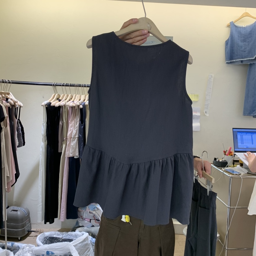 W AND J韓國直郵實拍女裝新款人氣26春夏休閑推薦吊帶背心W AND J吊帶/背心