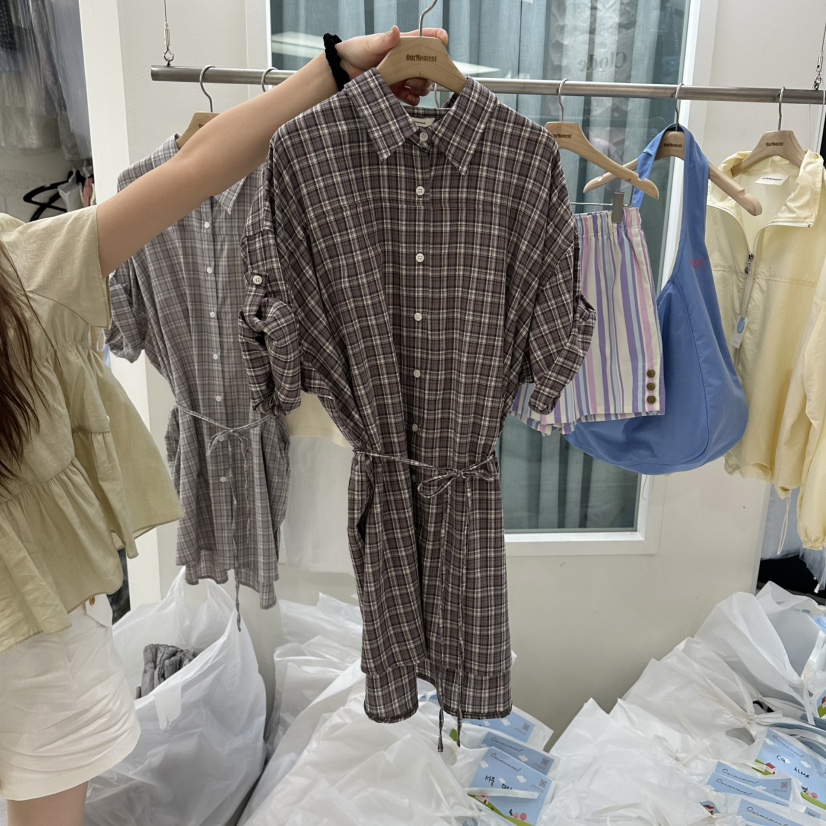 OURMOMENT韓國直郵女裝新品時尚26春夏人氣26夏季連衣裙含腰繩OURMOMENT連衣裙圖色1