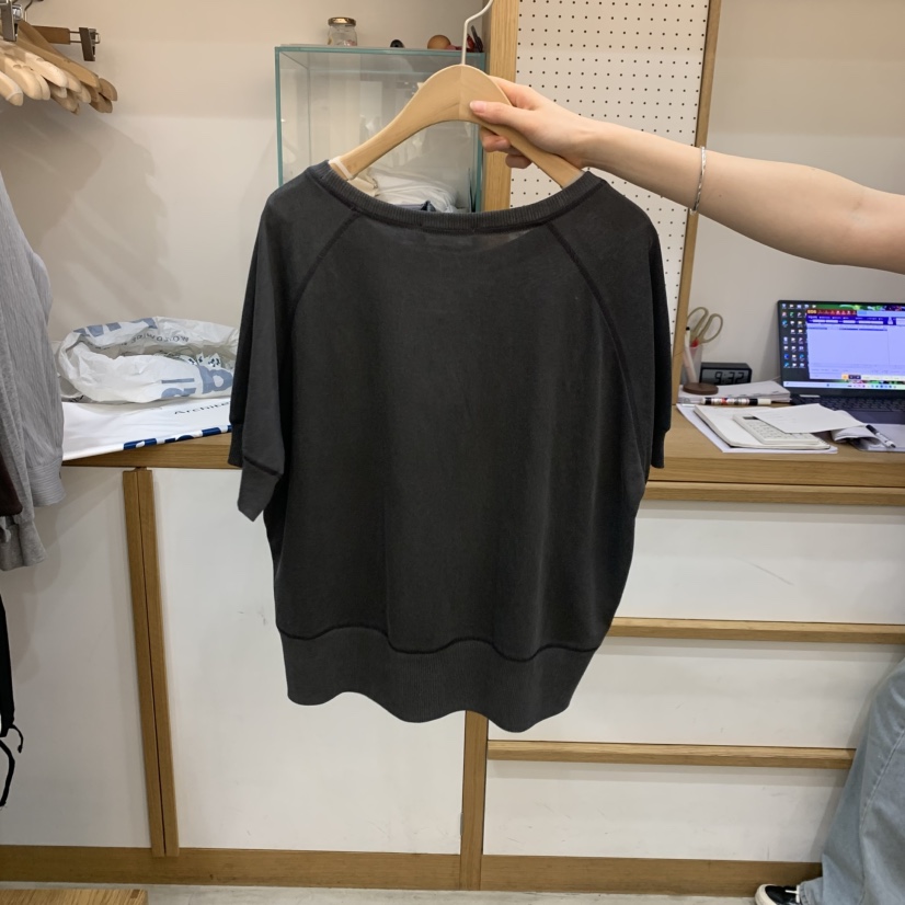 ARCHITEKT韓國東大門代購女裝新款26春夏時尚26夏季熱賣T恤ARCHITEKTT恤