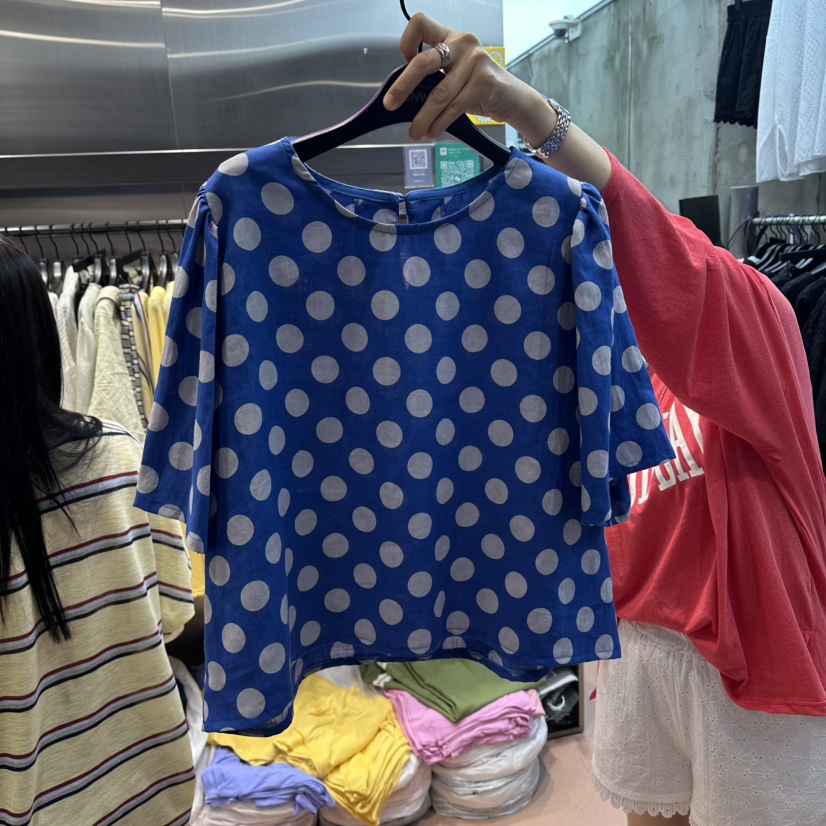 RUNWAY-런웨이韓國東大門直郵女士新品26春夏襯衫蕾絲衫亞麻圓點RUNWAY襯衫/蕾絲衫圖色4
