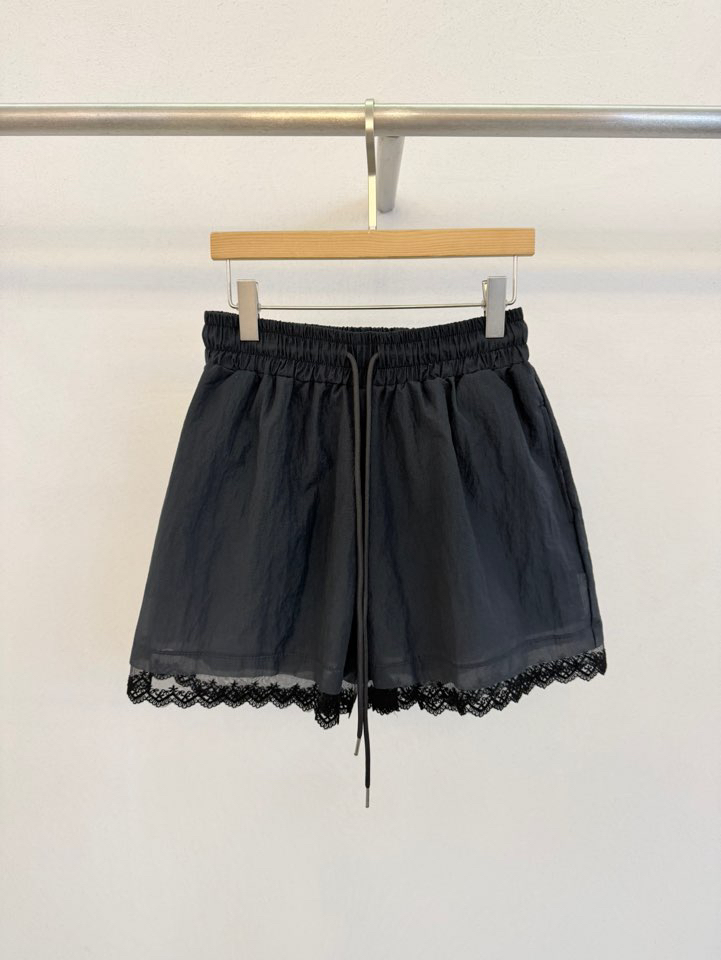 FORM韓國直郵女裝新品26春夏職業人氣熱賣26夏季休閑短褲FORM短褲圖色3