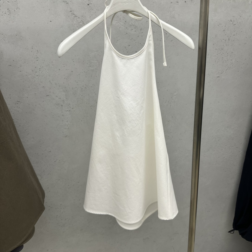 SIXTEEN韓國直郵女士新款時尚熱賣休閑人氣職業推薦吊帶背心SIXTEEN吊帶/背心圖色1
