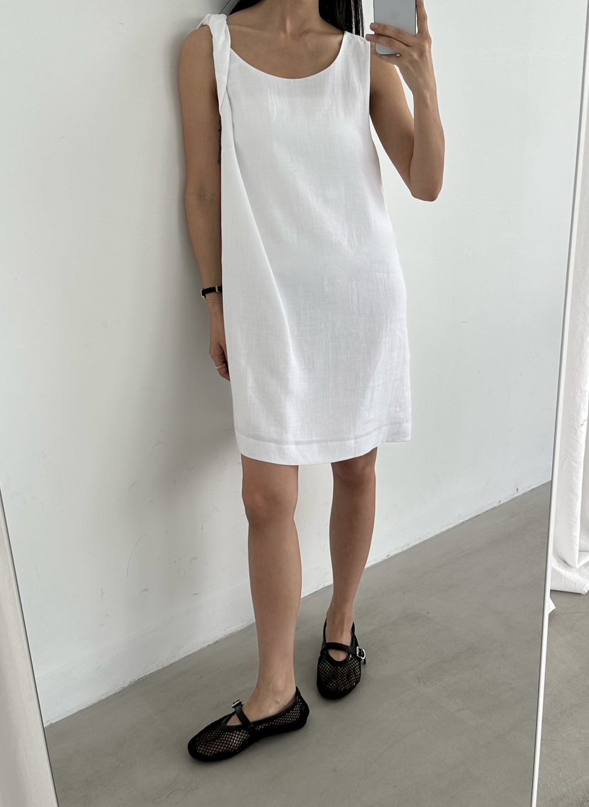 LE VASE韓國直郵女裝新款熱賣26夏季職業休閑26春夏連衣裙LE VASE連衣裙