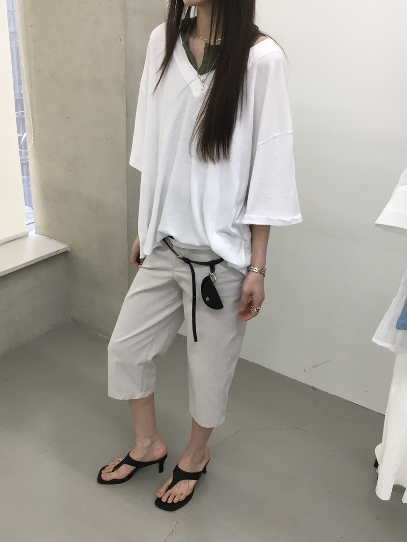 MINIMUZE韓國直郵實拍女士新品休閑推薦時尚人氣26夏季T恤V領MINIMUZET恤