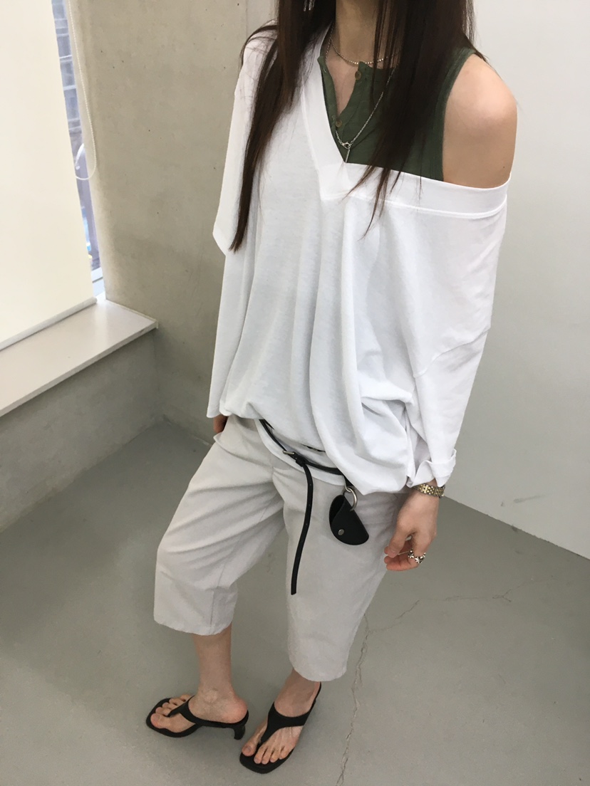 MINIMUZE韓國直郵實拍女士新品休閑推薦時尚人氣26夏季T恤V領MINIMUZET恤