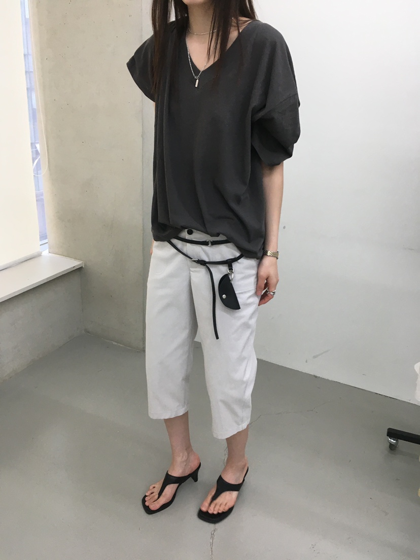 MINIMUZE韓國直郵實拍女士新品休閑推薦時尚人氣26夏季T恤V領MINIMUZET恤