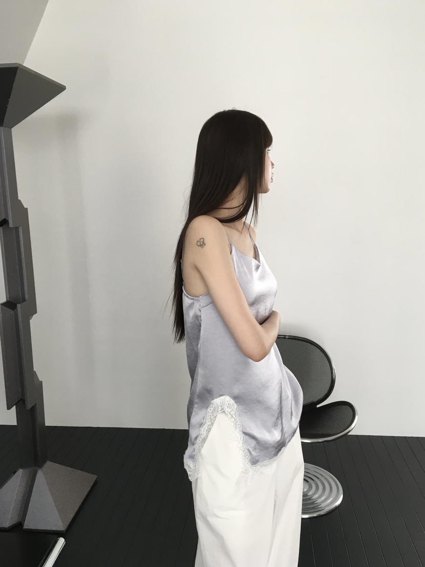 LEGACY韓國代購女裝新品人氣推薦職業26夏季吊帶背心蕾絲開衩LEGACY吊帶/背心