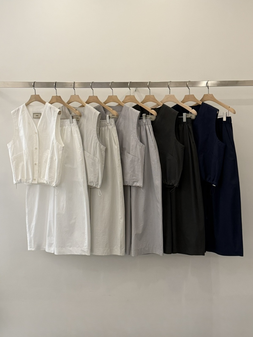 MONE-A韓國直郵女裝新品26夏季熱賣時尚推薦26春夏職業馬甲MONE-A馬甲