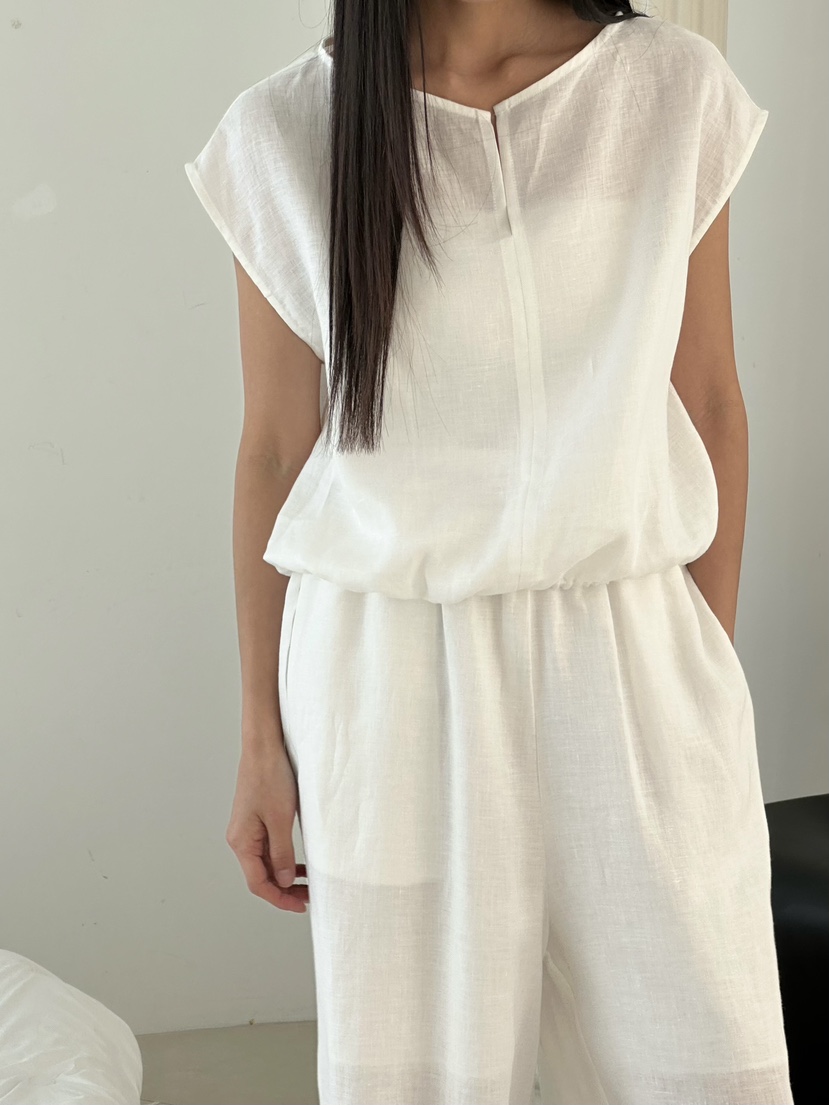 LE VASE東大門實拍韓國女裝新款26春夏人氣26夏季襯衫蕾絲衫LE VASE襯衫/蕾絲衫