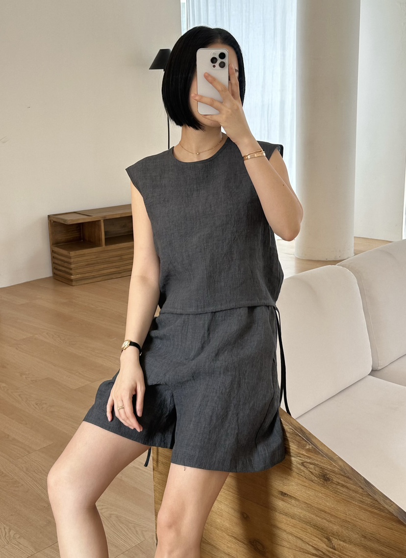 LE VASE東大門實拍韓國女裝新款26夏季推薦26春夏人氣短褲LE VASE短褲圖色1