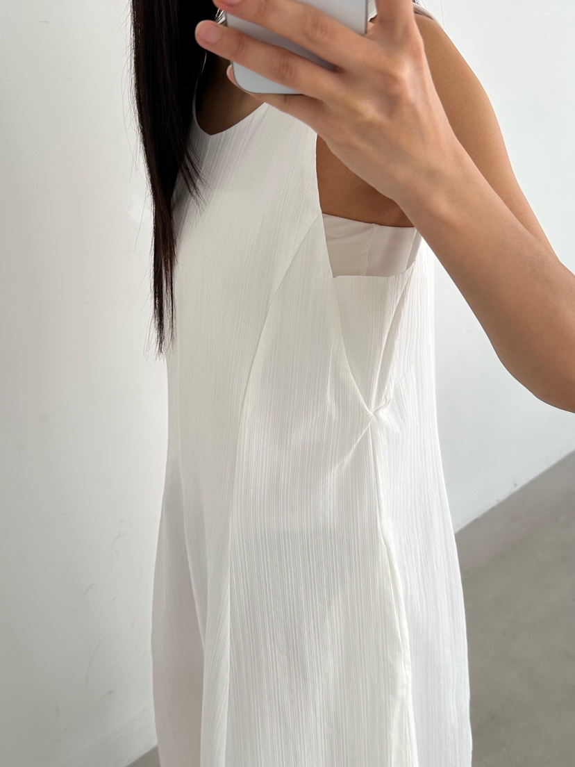 LE VASE韓國代購女裝新品26夏季推薦熱賣時尚26春夏連衣裙LE VASE連衣裙