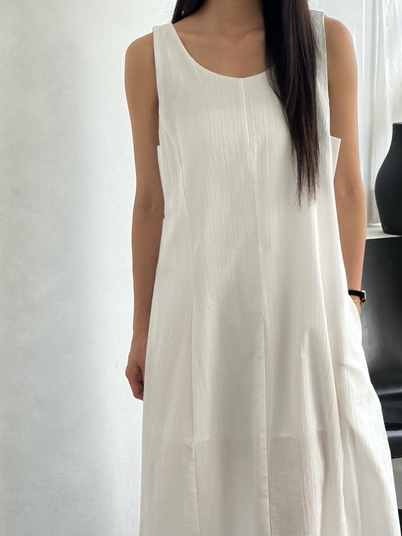 LE VASE韓國代購女裝新品26夏季推薦熱賣時尚26春夏連衣裙LE VASE連衣裙