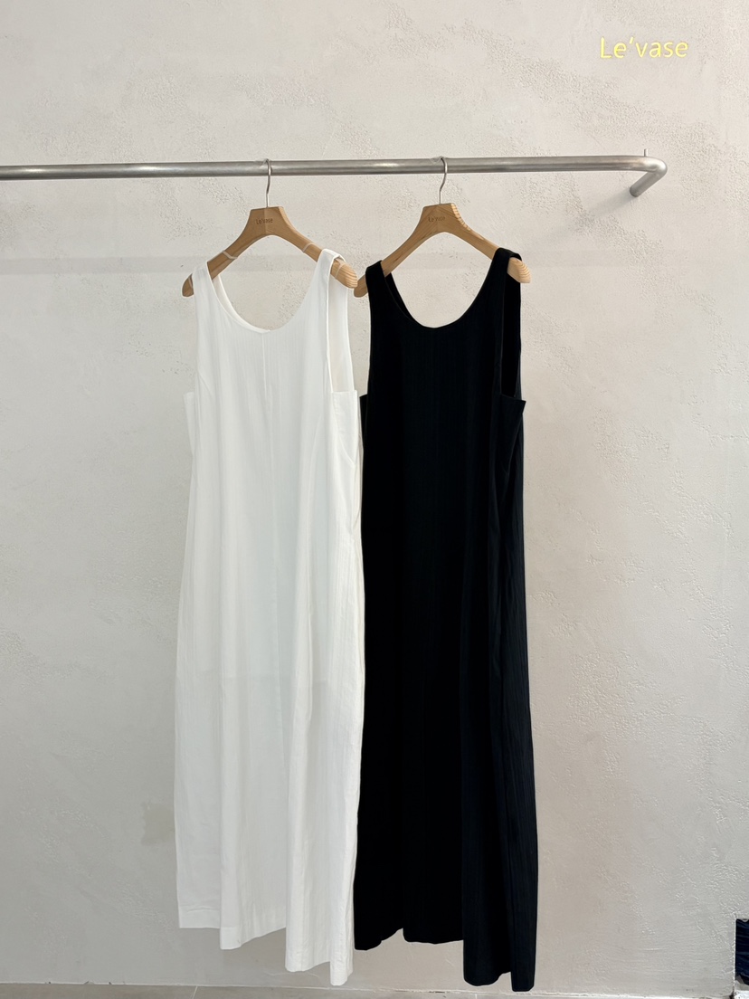 LE VASE韓國代購女裝新品26夏季推薦熱賣時尚26春夏連衣裙LE VASE連衣裙