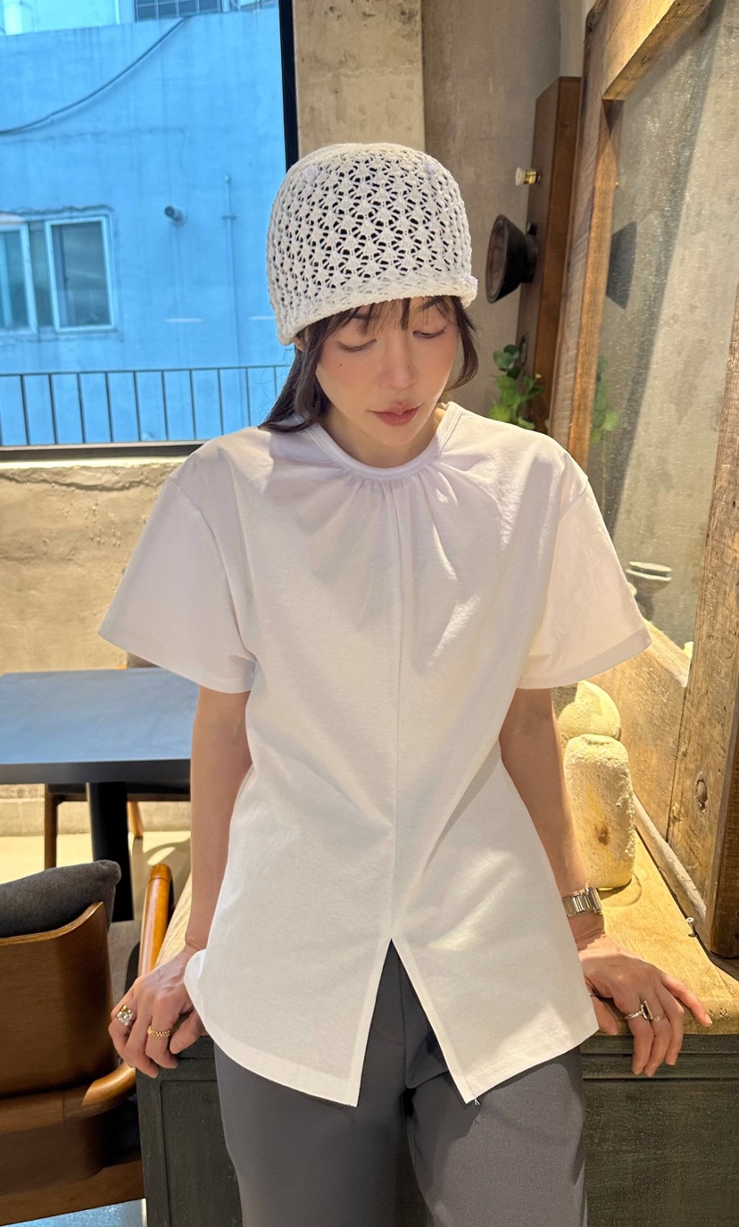 GENTLE B/LOVENTINA韓國直郵女士新款休閑推薦職業T恤褶皺GENTLE B/LOVENTINAT恤