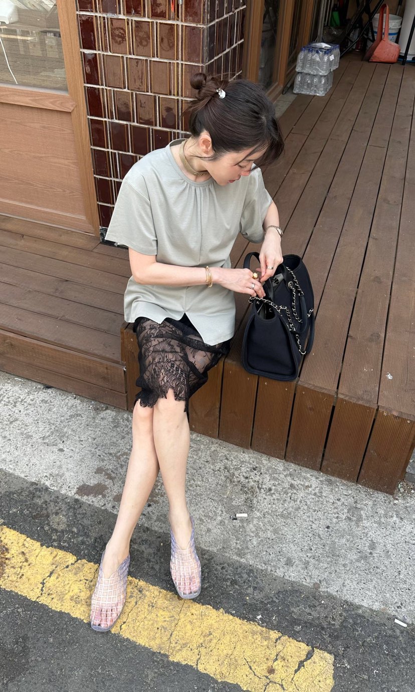 GENTLE B/LOVENTINA韓國直郵女士新款休閑推薦職業T恤褶皺GENTLE B/LOVENTINAT恤