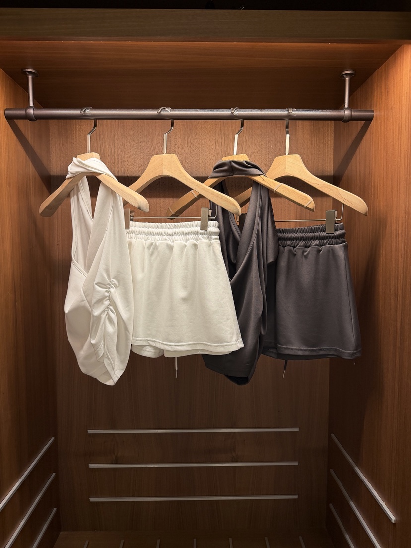 CLOTH韓國代購女士新款26春夏職業人氣熱賣26夏季套裝破洞CLOTH套裝