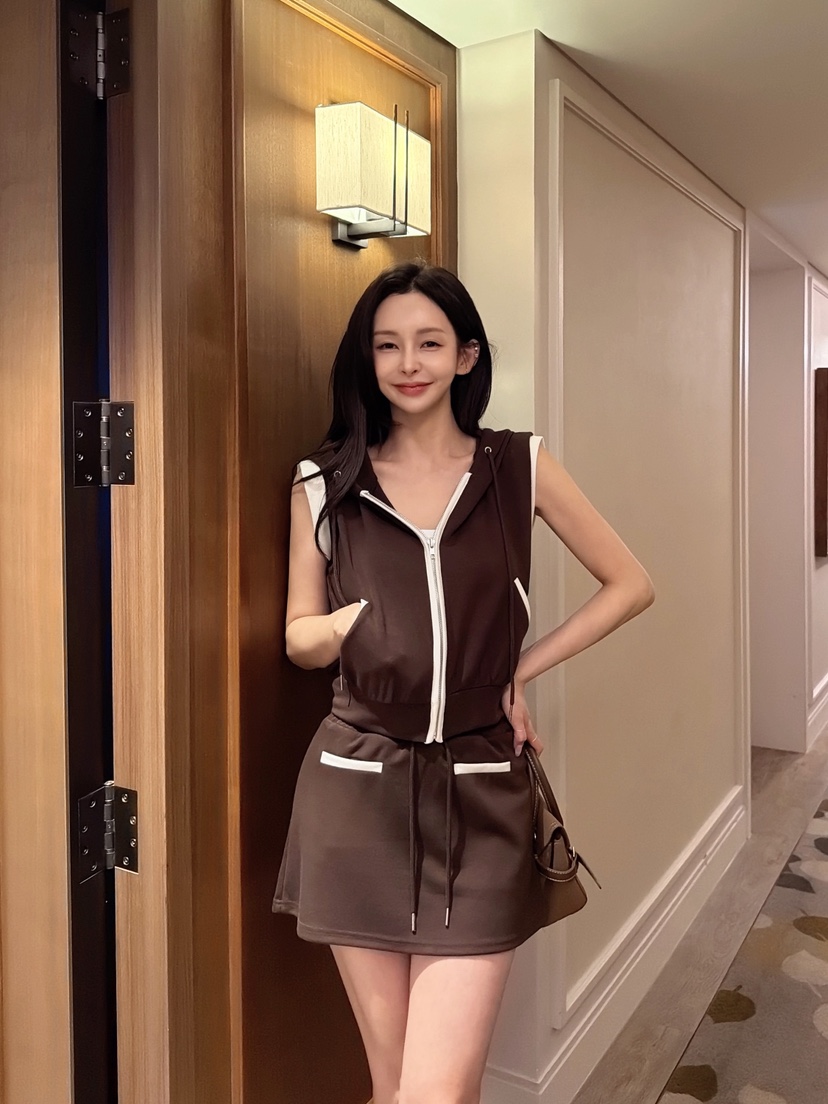 CLOTH東大門實拍韓國女士新品職業熱賣休閑時尚推薦套裝拉鏈CLOTH套裝
