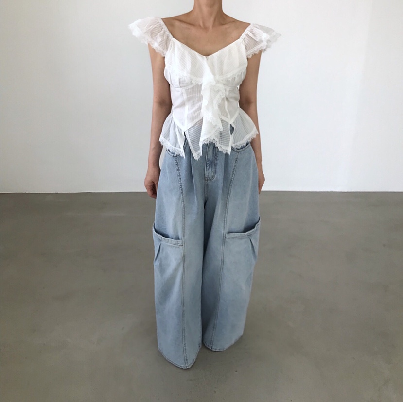 2TWO MOON東大門實拍韓國女裝新款26春夏襯衫蕾絲衫蕾絲2TWO MOON襯衫/蕾絲衫