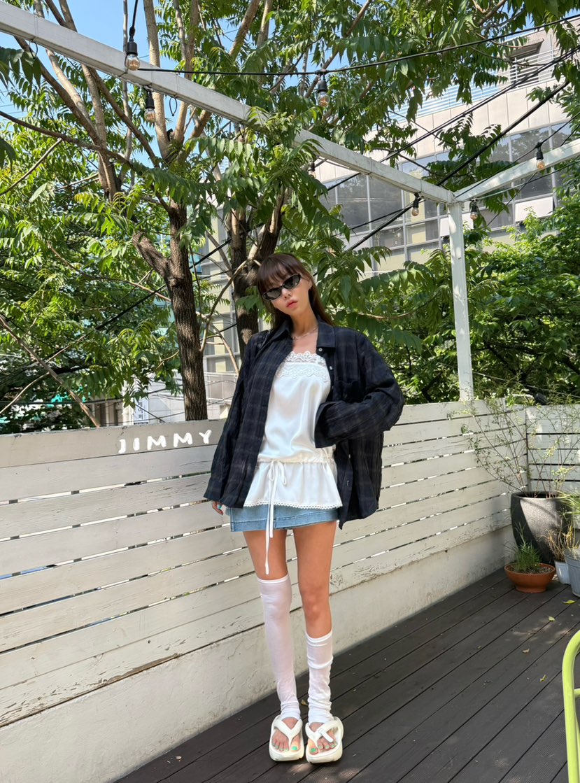JIMMY韓國直郵女裝新款時尚推薦人氣職業襯衫蕾絲衫復古格子JIMMY/REMAKE襯衫/蕾絲衫