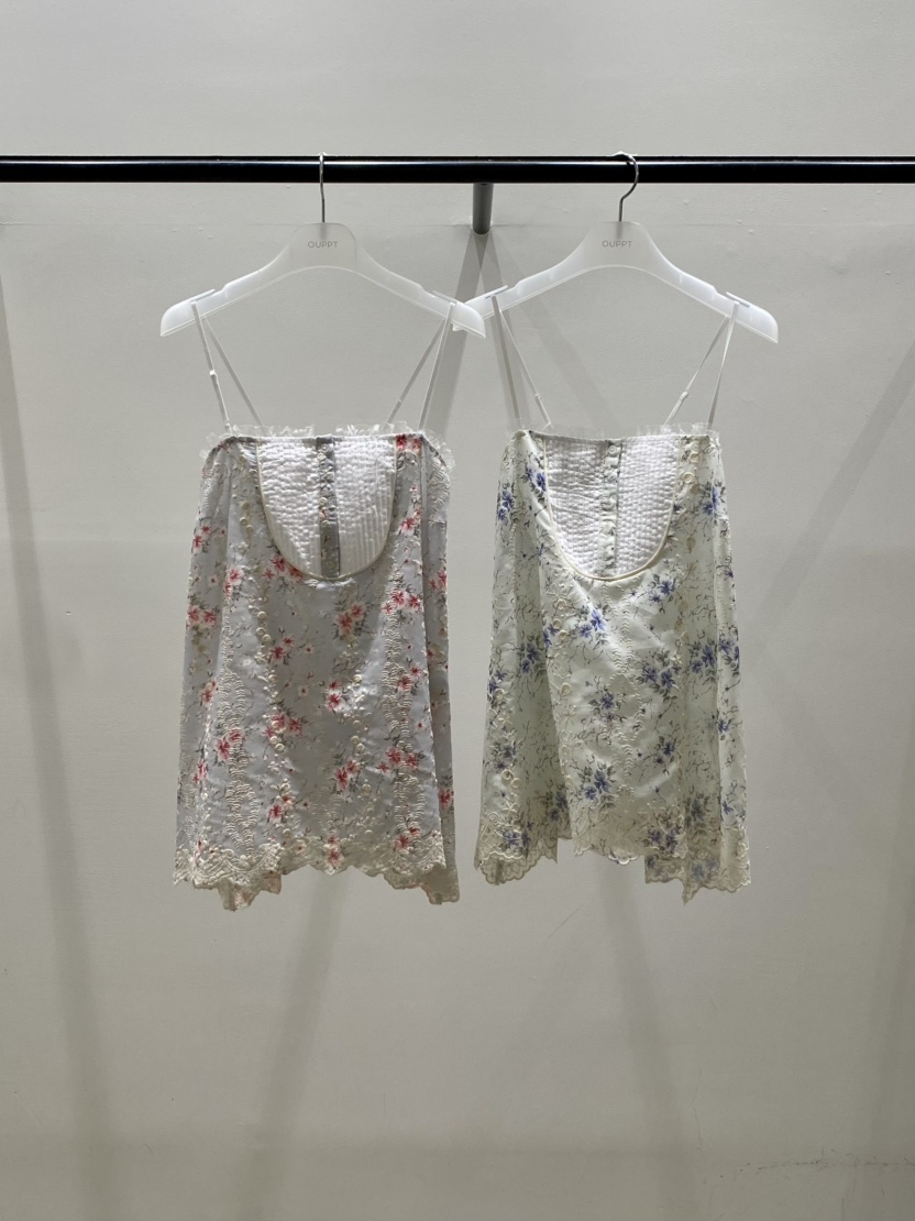 OUPPT韓國東大門直郵女裝新品26春夏人氣熱賣吊帶背心提花OUPPT吊帶/背心
