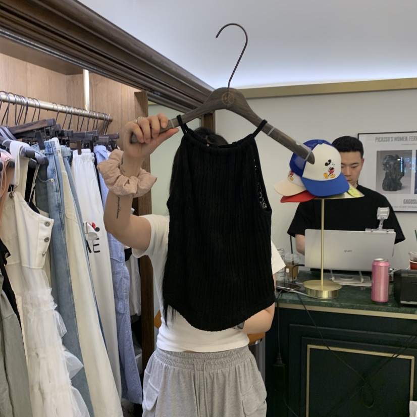 VIRKIN韓國直郵女士新款人氣休閑熱賣時尚吊帶背心不含項鏈VIRKIN吊帶/背心圖色2