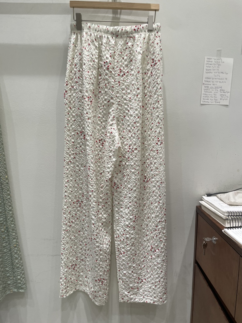 ONDO-P韓國直郵女裝新品26春夏推薦熱賣休閑職業休閑褲花朵ONDO-P休閑褲