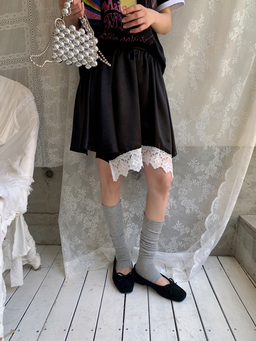 MAISONDEGLORY韓國直郵女裝新款熱賣26春夏裙褲不對稱緞面MAISON DE GLORY裙褲