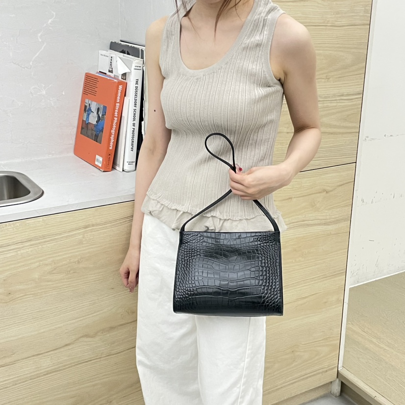 J PLACE韓國東大門直郵女裝新款時尚推薦職業單肩斜跨包J PLACE單肩/斜跨包