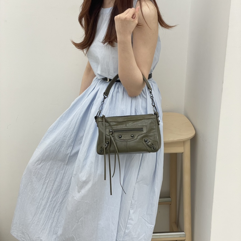 J PLACE韓國直郵實拍女士新款時尚26夏季人氣熱賣手提包J PLACE手提包