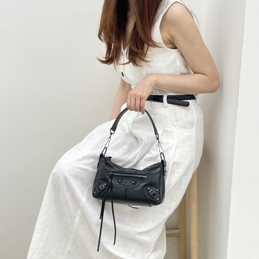 J PLACE韓國直郵實拍女士新款時尚26夏季人氣熱賣手提包J PLACE手提包