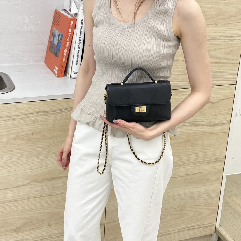 J PLACE韓國東大門代購女裝新款推薦熱賣休閑單肩斜跨包J PLACE單肩/斜跨包