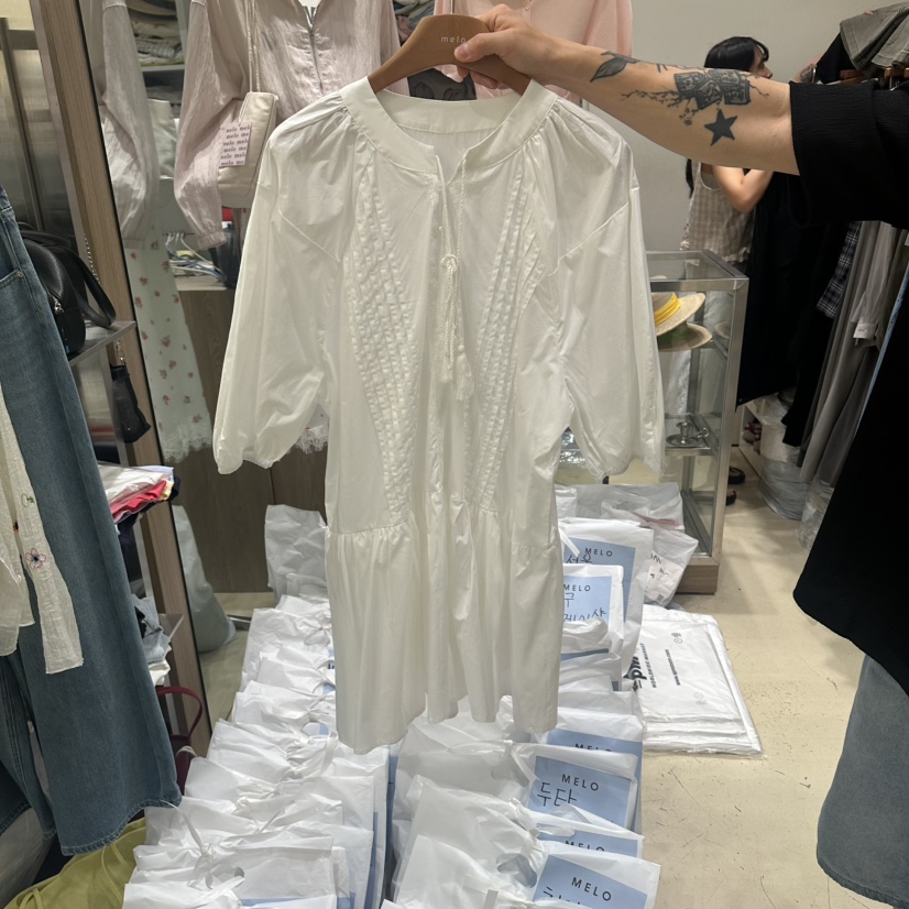 MELO韓國直郵女士新款人氣休閑時尚職業熱賣推薦26春夏連衣裙MELO連衣裙圖色1