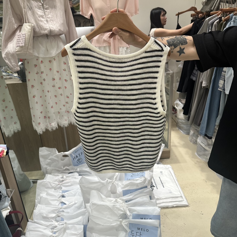 MELO韓國直郵實拍女士新款26夏季職業人氣時尚推薦吊帶背心MELO吊帶/背心