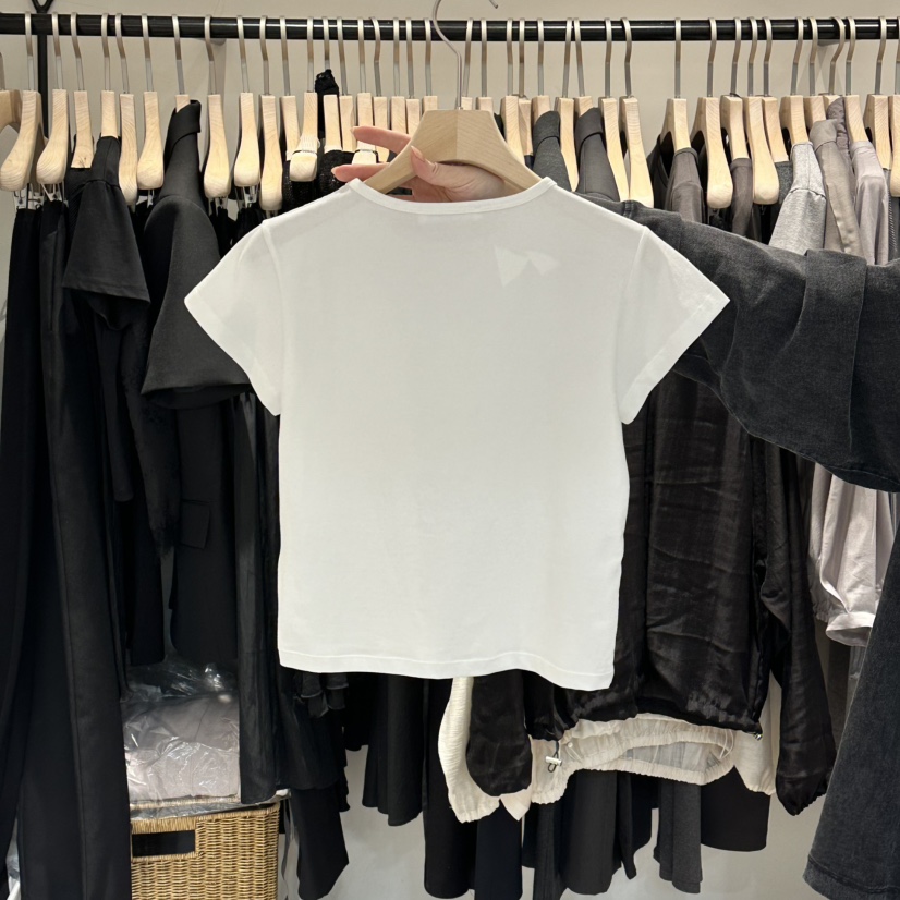 LE BUTTER韓國東大門代購女士新品時尚26夏季26春夏推薦T恤LE BUTTERT恤