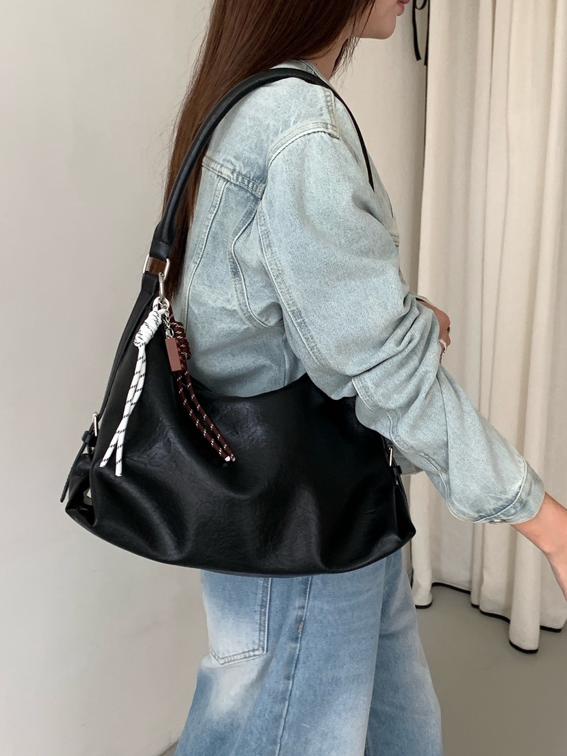 POSH BLUE韓國直郵實拍女裝新品26夏季26春夏單肩斜跨包POSH BLUE單肩/斜跨包