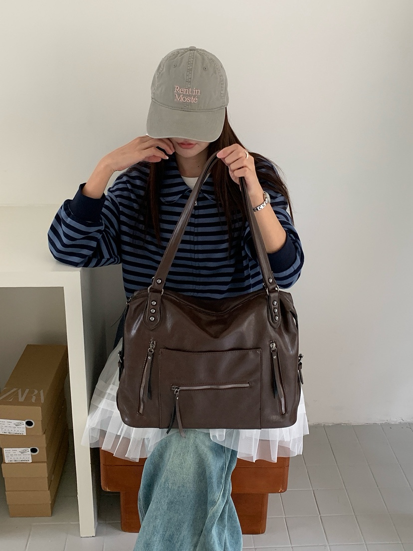 POSH BLUE韓國代購女裝新品熱賣26夏季職業單肩斜跨包拉鏈POSH BLUE單肩/斜跨包