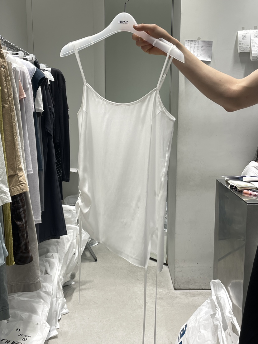 NUESE韓國代購女裝新品休閑職業人氣時尚26夏季推薦吊帶背心NUESE吊帶/背心圖色1