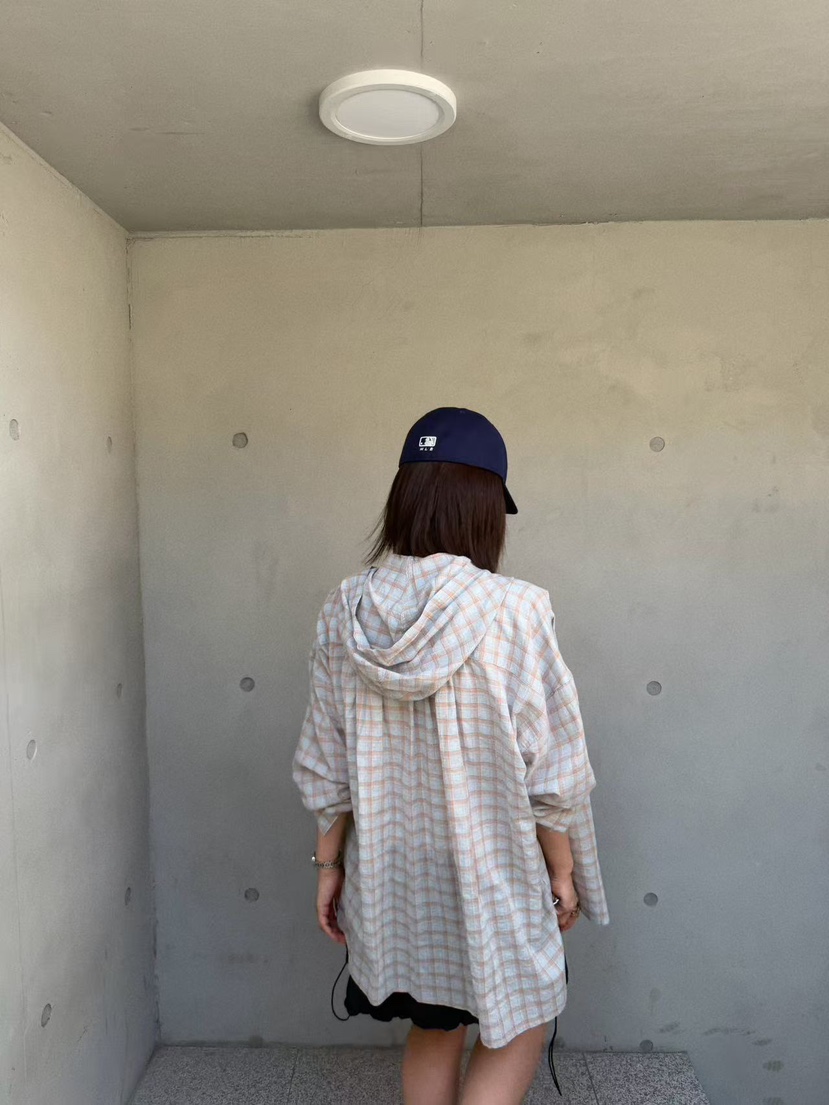 OLI SEOUL韓國東大門直郵女士新款推薦襯衫蕾絲衫連帽衫OLI SEOUL襯衫/蕾絲衫